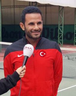 Baş antrenör Serkan Aslan